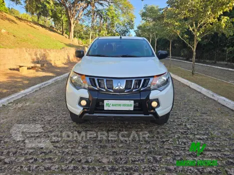 L200 TRITON 2.4 16V TURBO DIESEL OUTDOOR GLS CD 4