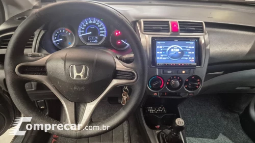 CITY 1.5 DX Sedan 16V