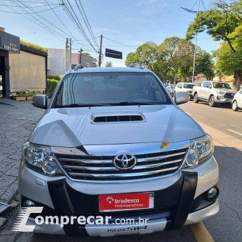 HILUX SW4 2.8 D-4d Turbo SRX 4X4