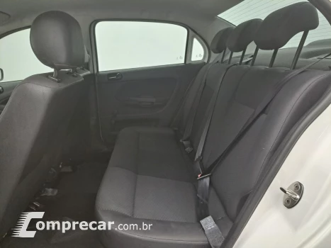 VOYAGE 1.0 12V MPI TOTALFLEX 4P MANUAL
