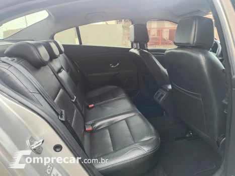 FLUENCE 2.0 Dynamique 16V
