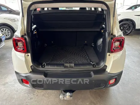 Renegade Longitude 1.8 4x2 Flex 16V Aut.