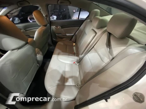 CIVIC - 1.8 LXS 16V 4P AUTOMÁTICO