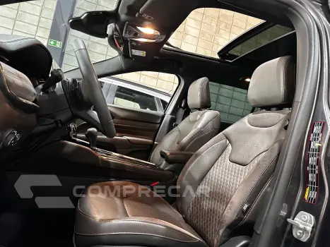 COMMANDER 1.3 T270 TURBO FLEX OVERLAND AT6