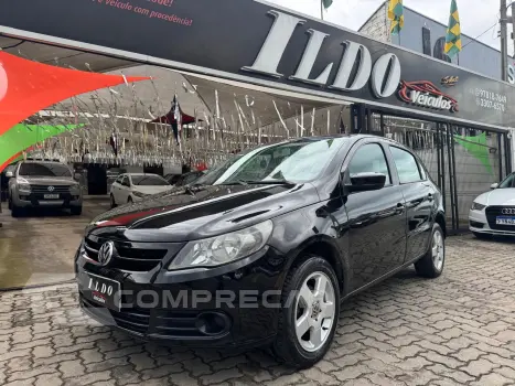 Volkswagen GOL 1.0 8V 4 portas