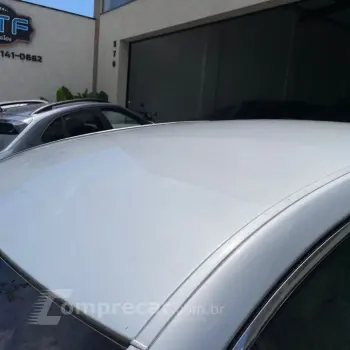 AZERA GLS 3.3 V6 24V 4p Automático