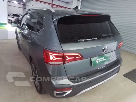 TAOS 1.4 250 TSI TOTAL FLEX HIGHLINE AUTOMÁTICO