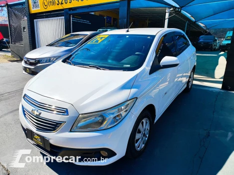 ONIX HATCH LT 1.0 8V FlexPower 5p Mec.