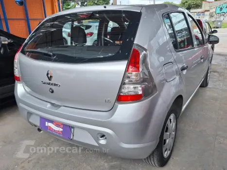 SANDERO - 1.6 EXPRESSION 8V 4P MANUAL
