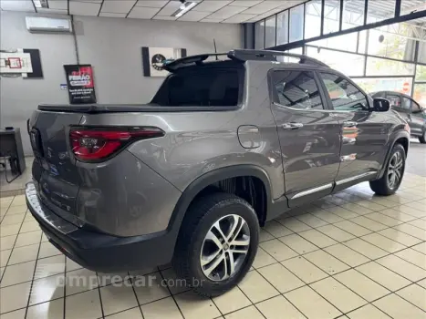 TORO 2.0 16V Turbo Freedom 4WD AT9