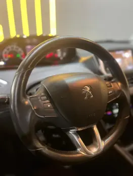 208 1.2 Active Pack 12V