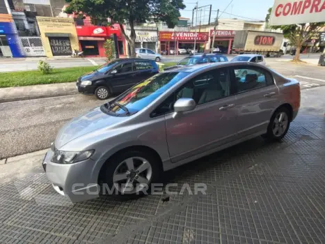 CIVIC - 1.8 LXS 16V 4P AUTOMÁTICO