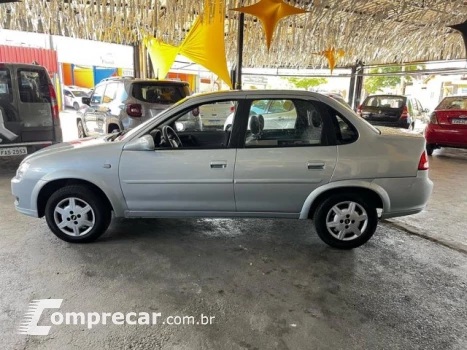 CLASSIC - 1.0 MPFI LS 8V 4P MANUAL
