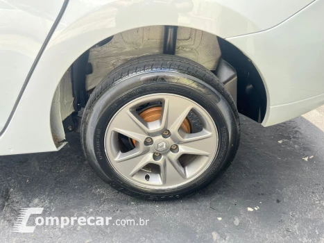 LOGAN Expression Hi-Flex 1.6 8V 4p