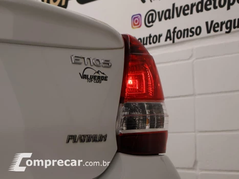 ETIOS 1.5 Platinum Sedan 16V