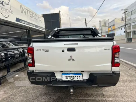 L200 TRITON 2.4 16V Turbo Sport GLX CD 4X4
