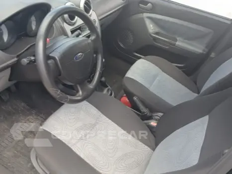 FIESTA SEDAN - 1.0 MPI SEDAN 8V 4P MANUAL