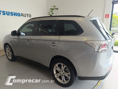 OUTLANDER 2.0 16V 4P AUTOMÁTICO