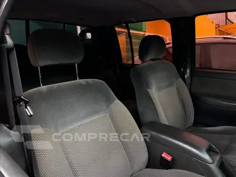 S10 2.4 MPFI Rodeio 4X2 CD 8V