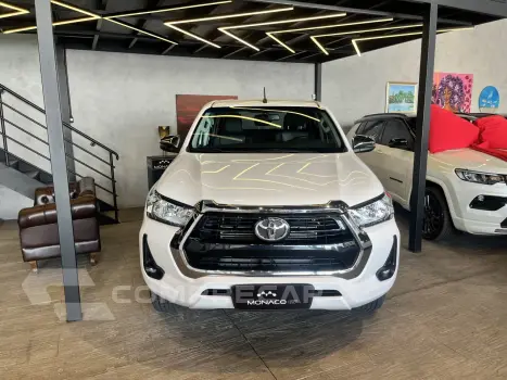 Hilux Caminhonete 2.8 16V SRV 4X4 DIESEL CABINE DUPLA AUTOMÁ