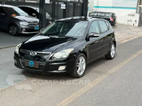 Hyundai i30 2.0 16V 145cv 5p Aut. 4 portas