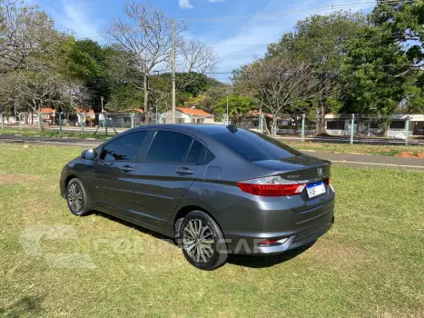 CITY 1.5 LX Sedan 16V