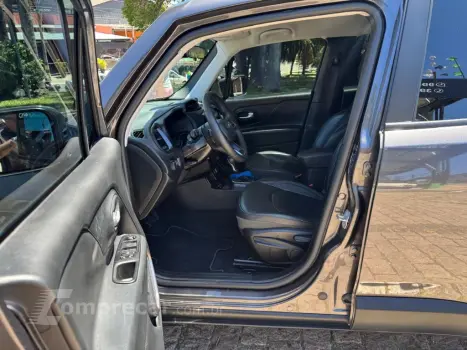 Renegade Long. T270 1.3 TB 4x2 Flex Aut.