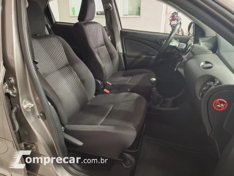 ETIOS 1.5 X Sedan 16V