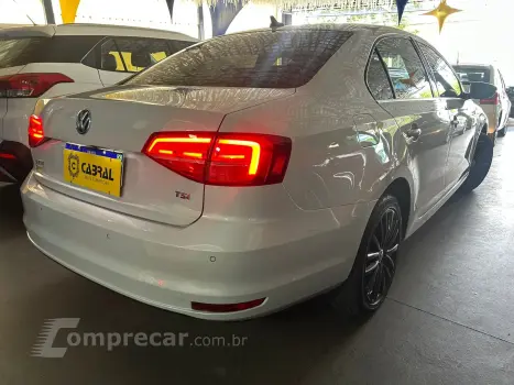 JETTA Highline 2.0 TSI 16V 4p Tiptronic