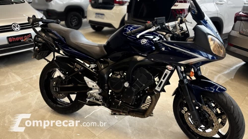 FAZER 600