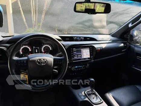 HILUX 2.8 D-4d Turbo CD SRX 4X4