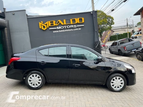 VERSA 1.0 12V FlexStart 4p Mec.