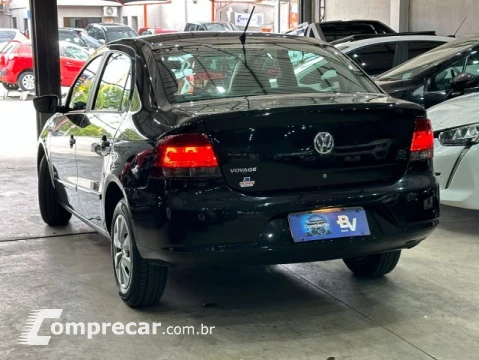 Volkswagen VOYAGE - 1.0 MI 8V 4P MANUAL 4 portas