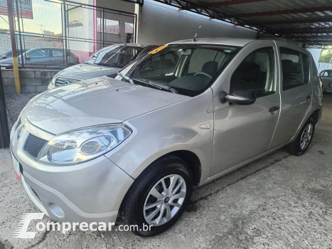 SANDERO 1.6 Authentique 8V