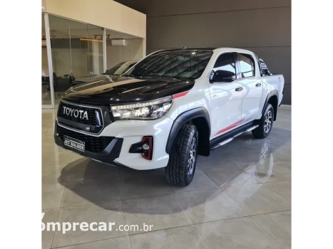 Toyota HILUX 4.0 V6 GR SPORT 4X4 CD GASOLINA AUTOMÁTICO 4 portas