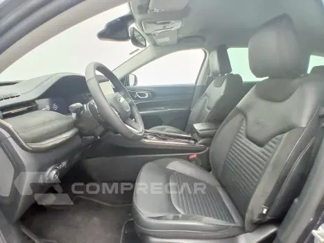COMMANDER 1.3 T270 TURBO FLEX LIMITED AT6