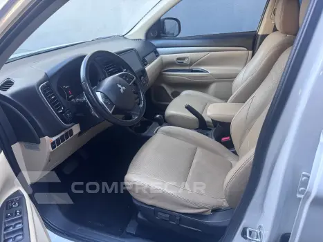 OUTLANDER 3.0 GT 4X4 V6 24V