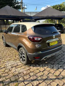 CAPTUR 2.0 16V Intense