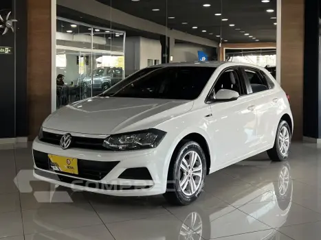 Volkswagen POLO 1.6 MSI TOTAL FLEX MANUAL 4 portas