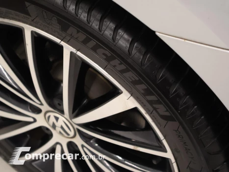 JETTA 2.0 TSI Highline 211cv