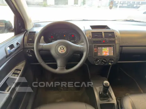 POLO SEDAN 1.6 MI 8V