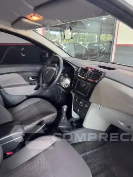 Logan 1.6 Expression