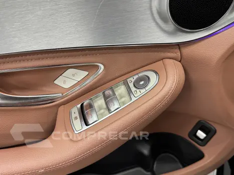 C 180 1.6 CGI AVANTGARDE 16V TURBO GASOLINA 4P AUTOMÁTICO