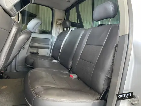 RAM 5.9 2500 SLT 4X4 CD I6 24V TURBO DIESEL 4P AU