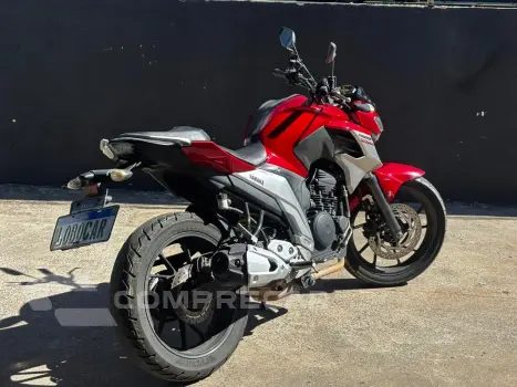 Fazer FZ25 250 cc