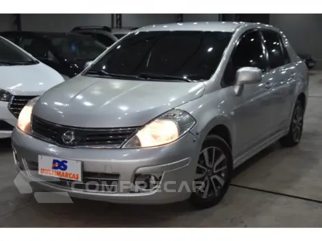 NISSAN TIIDA - 1.8 SEDAN 16V 4P MANUAL 4 portas
