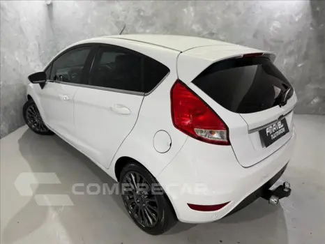 FIESTA 1.6 Titanium Hatch 16V