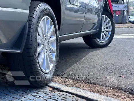 SPIN 1.8 LT 8V FLEX 4P AUTOMÁTICO