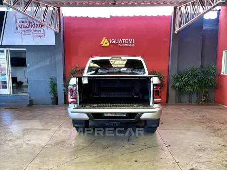 AMAROK 3.0 V6 TDI DIESEL COMFORTLINE CD 4MOTION AUTOMÁTICO