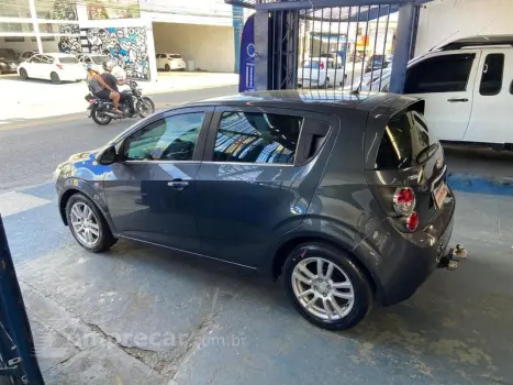 CHEV SONIC LTZ HB MT